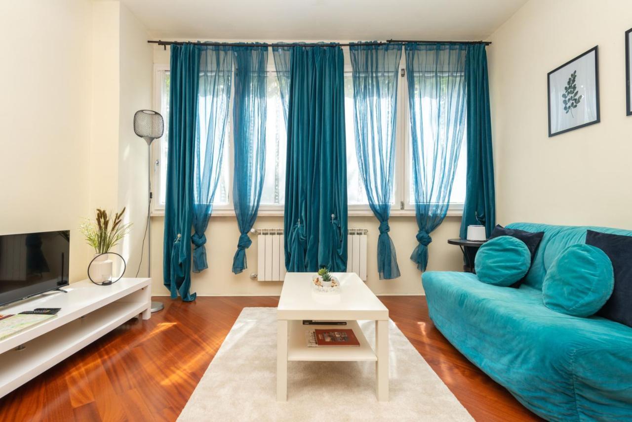 Pisa Stazione - Centro Appartamento Elegante Con Netflix Bagian luar foto
